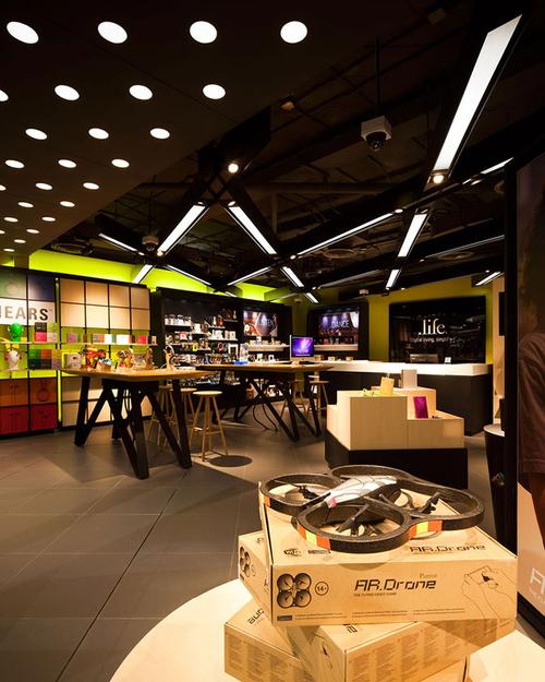 智造空间 电子产品数码店装修设计效果图赏析